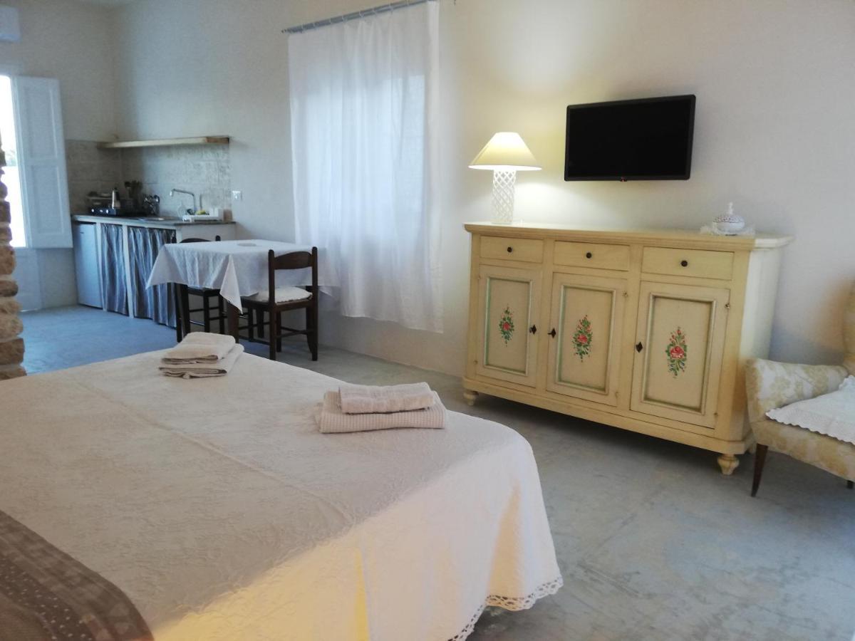 أوستوني Holiday Home Trullo Antico الغرفة الصورة