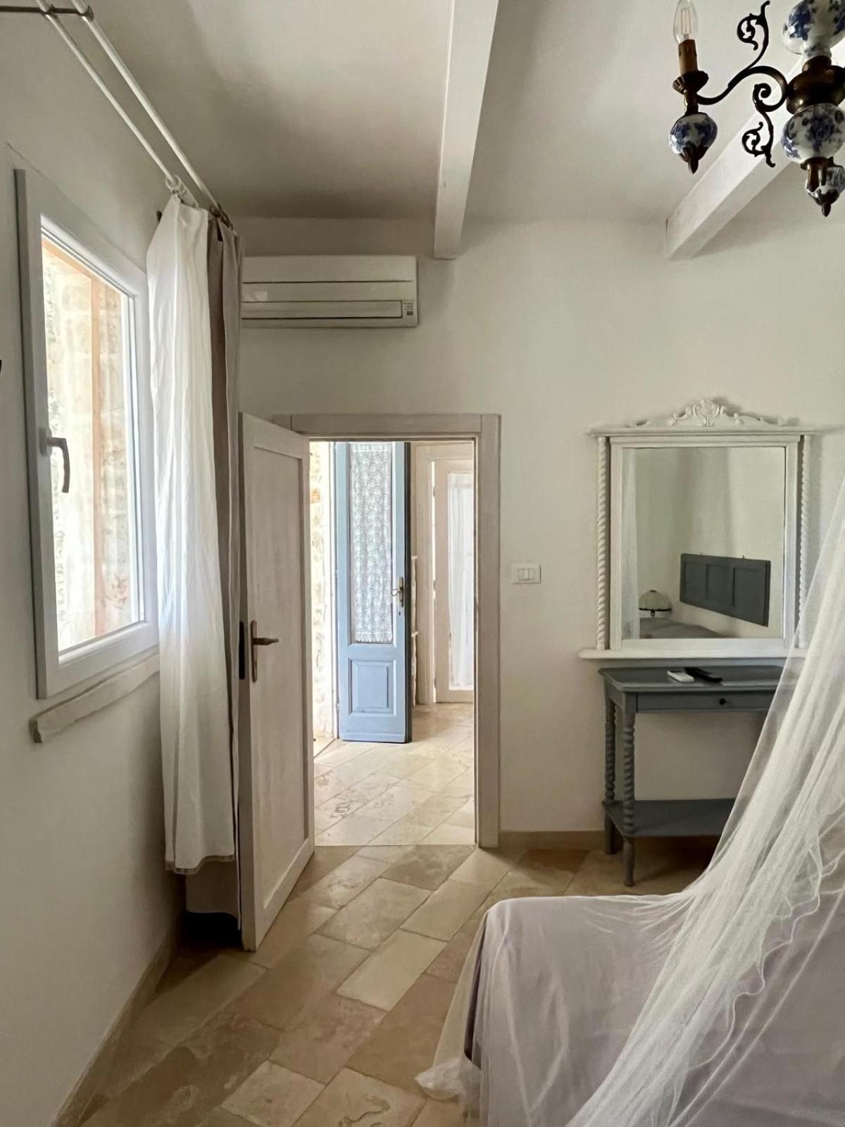 أوستوني Holiday Home Trullo Antico المظهر الخارجي الصورة